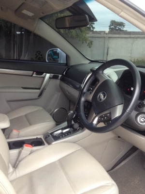 ขายดาวน์ รถเอสยูวี เชฟโรเลต แคปติวา ตัวท๊อป เครื่องดีเซล สภาพเดิมและสวยกิ๊ก