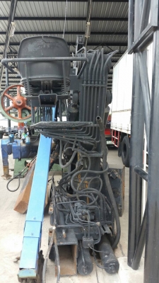 ขายเครนMaeda 3t 3 ปลอกสองชักครับ