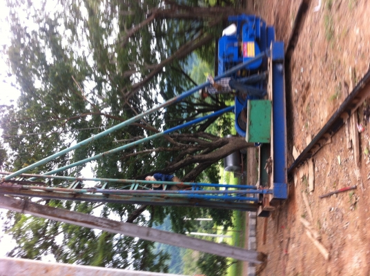 รับตอกเสาเข็มปากช่องเขาใหญ่