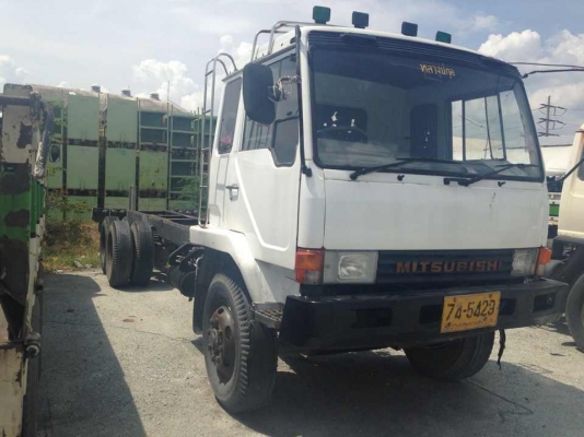 ต้องการขายรถไอ้หลงเทอร์โบอินเตอร์ยาว7.50เพลาบุม2เพลาสภาพพร้อมใช้ปี40สนใจติดต่อด่วน