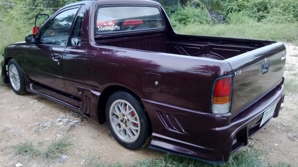 ขาย Nissan NV พร้อมใช้งาน