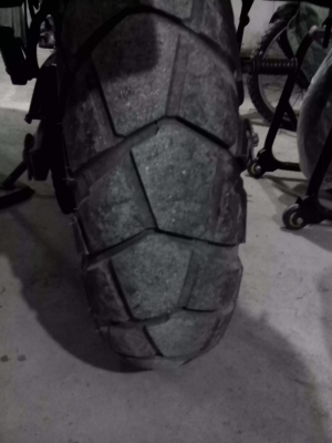 yamaha tw 200 cc ปี2000สดๆจากกรุงโตเกียว หาใช้อยู่สภาพสดครบสมราคาแน่นอนครับ