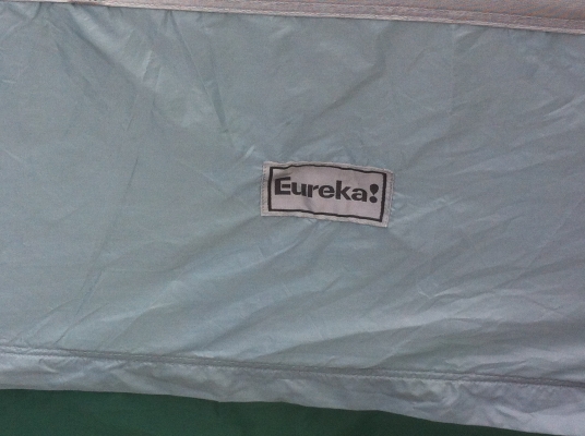 เต็นท์โดม Eureka ขนาด5-6คน สบายๆ เสาเป็นท่อนๆแบบสวมต่อกันกางง่าย เต็นท์โดม Eureka ขนาด5-6คน สบายๆ เสาเป็นท่อนๆแบบสวมต่อกันกางง่าย