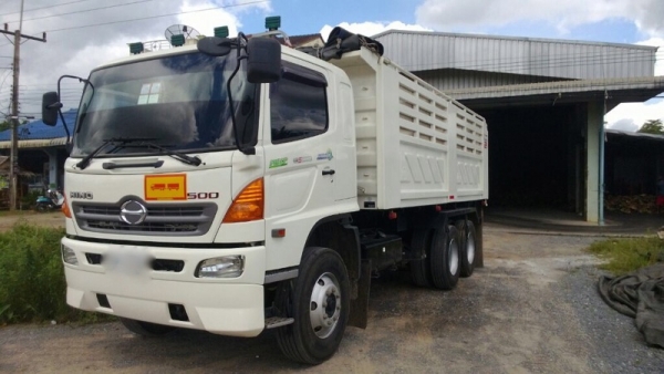 รถฮีโน่ 10 ล้อดั้ม 380 แรงม้า. ปี 53  ( ขายแม่ , ลูก )   สนใจติดต่อ 081 - 6079515