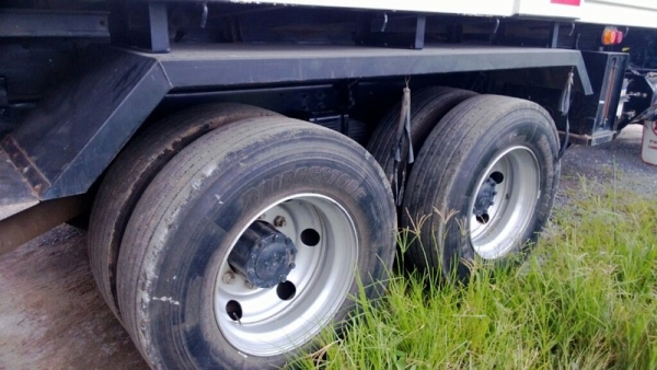 รถฮีโน่ 10 ล้อดั้ม 380 แรงม้า. ปี 53 ( ขายแม่ , ลูก ) สนใจติดต่อ 081 - 6079515 รถฮีโน่ 10 ล้อดั้ม 380 แรงม้า. ปี 53 ( ขายแม่ , ลูก ) สนใจติดต่อ 081 - 6079515