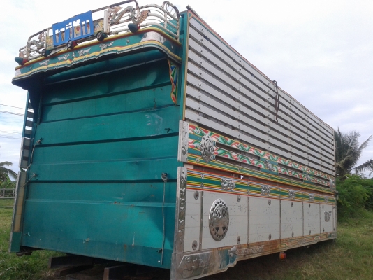 กระบะอลูมิเนียม สวยครับ กระบะอลูมิเนียม สวยครับ