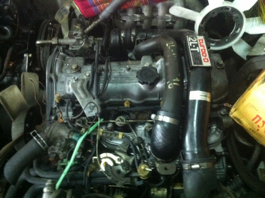 ขายเครื่อง 2lt toyota hero  35000 บาท เอกสารครบ