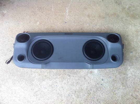 ขายลำโพงแขวน kenwood  japan    2000 บาท