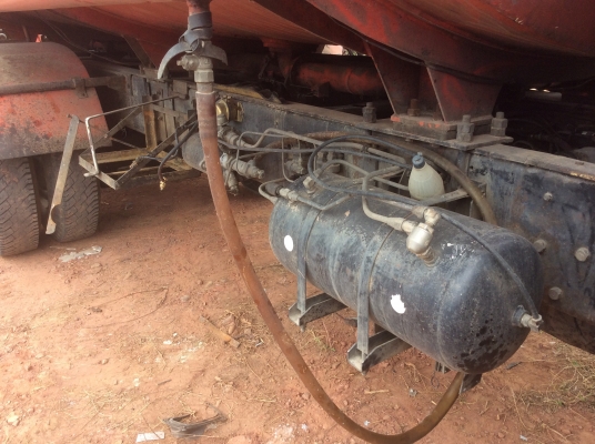 ขายHINO SUMO 227(2เพลา) เครื่อง220แรง เกียร์พิเศษมี Lo-high พร้อมระบบลากพ่วง ครัทซีเดิมๆสวยมาก ยางดี เครื่องดี รถแห้งๆเดิม ขาย870,000 บาท