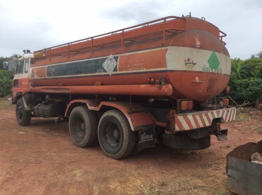 ขายHINO SUMO 227(2เพลา) เครื่อง220แรง เกียร์พิเศษมี Lo-high พร้อมระบบลากพ่วง ครัทซีเดิมๆสวยมาก ยางดี เครื่องดี รถแห้งๆเดิม ขาย870,000 บาท