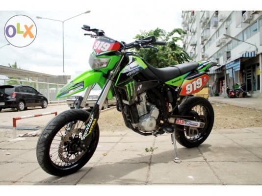 d-tracker250 Monsterหล่อๆครับ