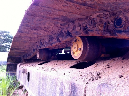 รถแบคโฮ HITACHI EX200-3 รถสวยใช้งานดี มีทะเบียนครบ