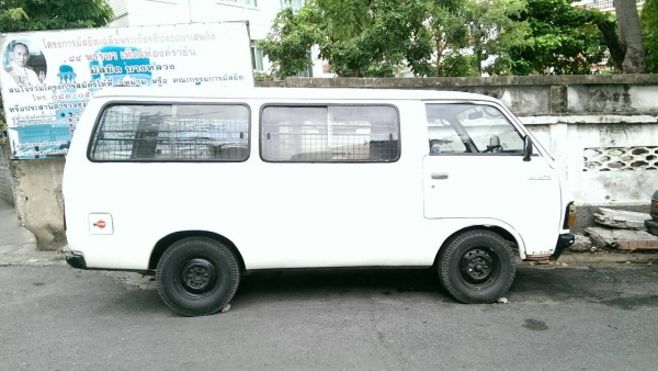 ขายรถตู้ toyota hiace หัวแตงโม สวยๆ คลาสสิค ขายรถตู้ toyota hiace หัวแตงโม สวยๆ คลาสสิค