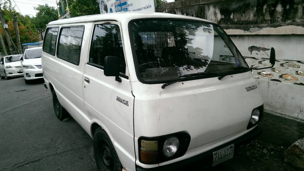 ขายรถตู้ toyota hiace หัวแตงโม สวยๆ คลาสสิค ขายรถตู้ toyota hiace หัวแตงโม สวยๆ คลาสสิค