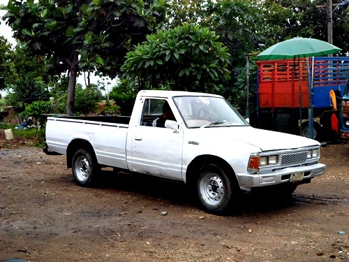 เอาใว้ไช้ในไร่ในสวน บรรทุกน้ำฉีดยาก็ดีบรรทุกพืชผลได้ รับคนงานก็ดี เช็คแล้วพร้อมใช้ดูรูป (ส่งฟรี)