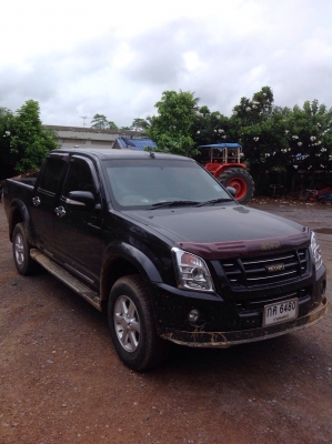 อีสุสุ 4 ประตู เเพลตตินั่มไฮเเลนเดอร์ เครื่อง 2500 สภาพเดิมทั้งคัน