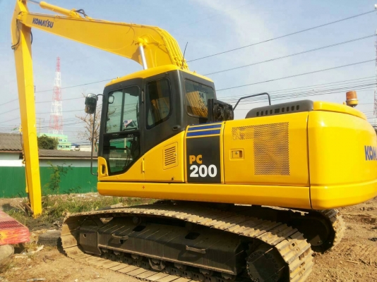 แก้ราคา2,350,000ขายKOMATSU PC 200-7บูมยาว สภาพสวยพร้อมใช้ ราคาต่อรองได้ ติดต่อได้ที่คุณ อ๊อฟ พิจิตร 086-737-9991