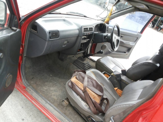 นิสสัส บิ๊กเอ็ม รุ่น ฝาแดง ราคา 75000 บาท โทร 089-8859869 เดช นิสสัส บิ๊กเอ็ม รุ่น ฝาแดง ราคา 75000 บาท โทร 089-8859869 เดช