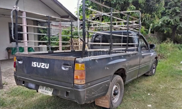 ขายมังกรปี39 เครื่อง90แรงม้า พร้อมคอกเหล็ก ขายมังกรปี39 เครื่อง90แรงม้า พร้อมคอกเหล็ก