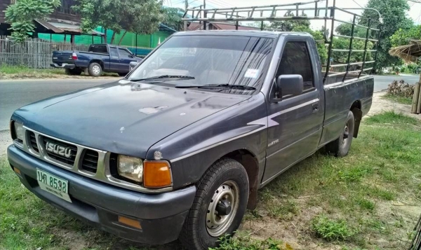 ขายมังกรปี39 เครื่อง90แรงม้า พร้อมคอกเหล็ก ขายมังกรปี39 เครื่อง90แรงม้า พร้อมคอกเหล็ก