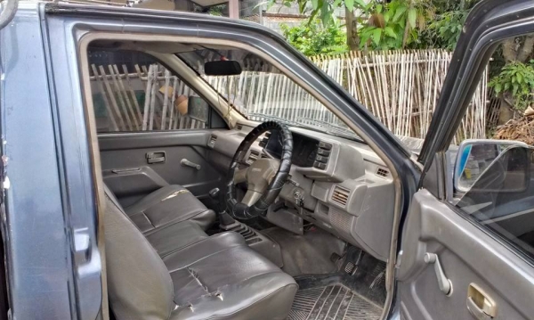 ขายมังกรปี39 เครื่อง90แรงม้า พร้อมคอกเหล็ก ขายมังกรปี39 เครื่อง90แรงม้า พร้อมคอกเหล็ก