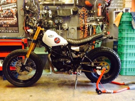 รับซ่อมแต่งบิ้วเก็บงานบิ๊กไบค์ทุกรุ่น รับซ่อมแต่งบิ้วเก็บงานบิ๊กไบค์ทุกรุ่น