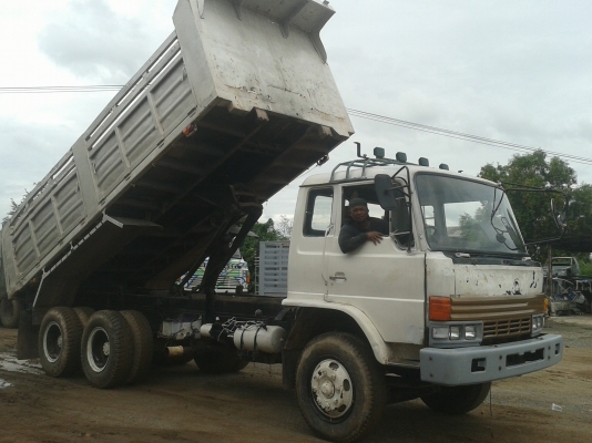 ขายด่วน HINO F18 2เพลาดั้ม รถเดิม ๆ พร้อมใช้ ขายด่วน HINO F18 2เพลาดั้ม รถเดิม ๆ พร้อมใช้