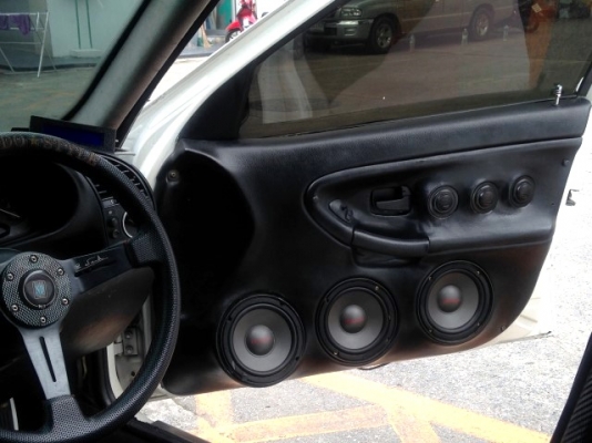 ขาย E36 1Jโบคู่ เกียร์ออโต้ ของแต่งคุ้มๆ