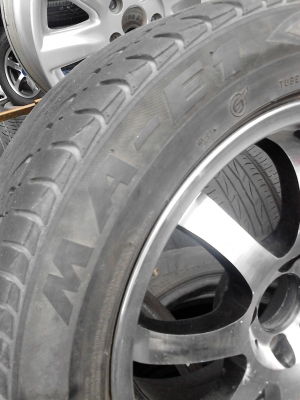 แม๊ก ขอบ 15 ขนาด 4 รู 100 ชุด 4 วง TEL.081-427-3941 แม๊ก ขอบ 15 ขนาด 4 รู 100 ชุด 4 วง TEL.081-427-3941