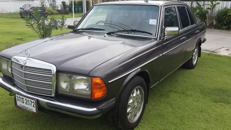 รถเก่า คลาสสิค สมบูรณ์พร้อมใช้