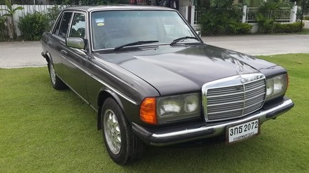 รถเก่า คลาสสิค สมบูรณ์พร้อมใช้