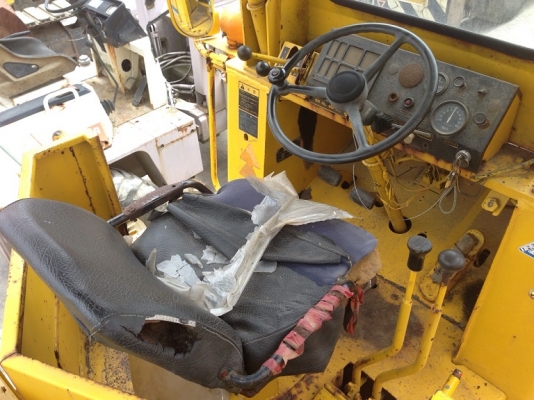 รถตักเอวอ่อน KOMATSU 510 ยอดนิยม เก่าญี่ปุ่นแท้ๆ มาแล้วครับ ขายถูกๆๆๆๆ 090-986-2521