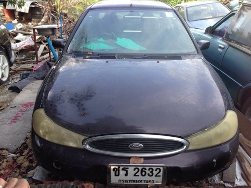 ขายซากรถ Ford mondeo ปี 1998 เครื่อง 2000 cc