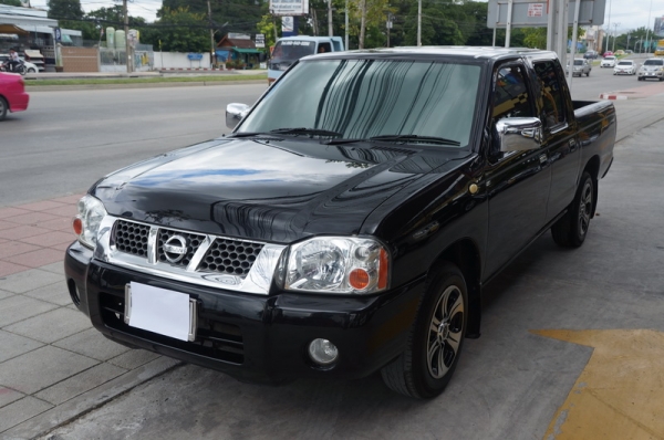 NISSAN FRONTIER 4 ประตู ปี 2003 ขายรถสวย พวงมาลัยพาวเวอร์ เบาะหนังสภาพดี กระจกไฟฟ้า ล้อ MAX แต่ง เครื่องแน่นๆ ช่วงล่างดี ภายในสภาพสวย สีสวย รถพร้อมใช้งาน จัดไฟแนนได้
