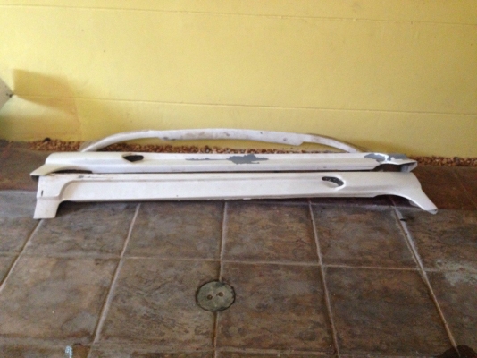 ขายชุดแต่งรอบคัน โตโยต้ายาริส09 ราคา 1500 บ