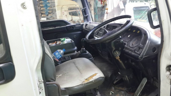 *ราคา 799,000* รถห้างแท้ ISUZU FTR Deca195 ปี44 กระบะเหล็ก ยาว 7.20 เมตร สีสวยทั้งหัวและกระบะ เครื่องแน่น ช่วงล่างดี