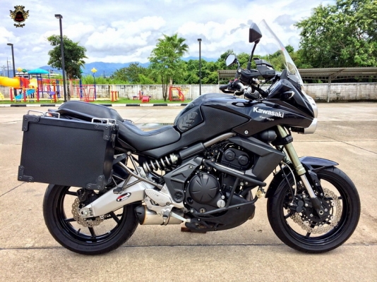 KAWASAKI VERSYS 650cc ปี2011 รถใหม่ วิ่งน้อย แต่งเต็ม ทะเบียนพร้อมโอน 219,000 -