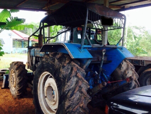 ขายรถไถฟอร์ด 6610 เพลาหน้าคาราโล่ 2 เพลา เอกสารเล่มทะเบียน สนใจโทร 081-9701072