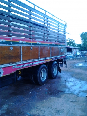 รถบรรทุก