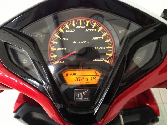 Click 125i รถ9เดือน สภาพมือ1 ปลายปี56 (ฟรีโอน)