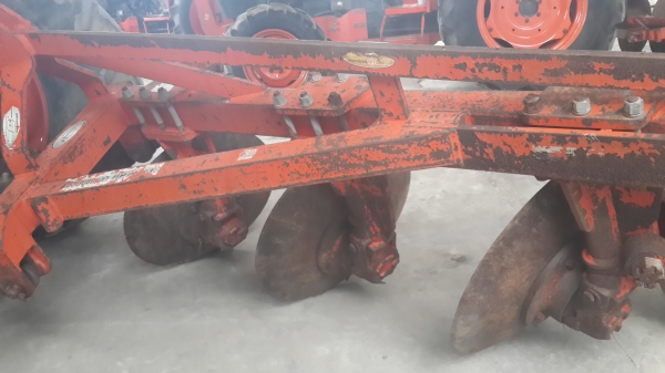 ขายานตราช้าง 3+26 ติดตัว M9540  ครับ