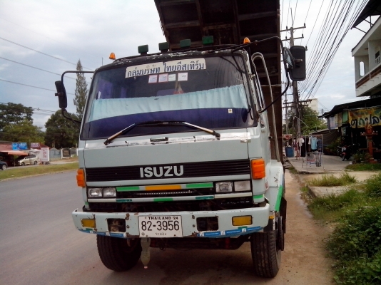 ขาย Isuzu Rocky 175  อินเตอร์คูลเลอร์ ดั้ม 2 เพลา