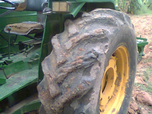 รับแลกรถกระบะครับขาย 185,000บาทติดต่อ 0892095791(บอย) ลูกค้าจากสวนผึ้งราชบุรีรับไปดูแลเล้วครับขอบคุณครับ