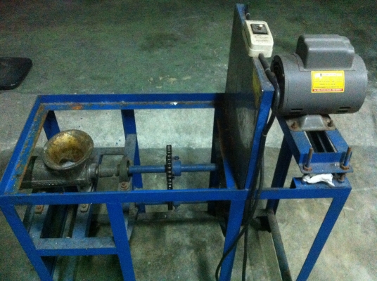 ขายเครื่องบดใช้งานดี7500-.