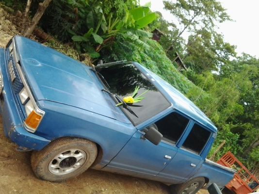 ขายนิสัน720แรงๆสวยถูกใจไวรุ่นเลย