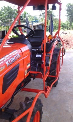 ขายด่วน KUBOTA B2420 เครื่องดี อุปกรณ์ ผาน5 สภาพสวยพร้อมใช้งาน ขนาด 24 แรงม้า 4 WD 2 เพลา การใช้งาน ขายด่วน KUBOTA B2420 เครื่องดี อุปกรณ์ ผาน5 สภาพสวยพร้อมใช้งาน ขนาด 24 แรงม้า 4 WD 2 เพลา การใช้งาน