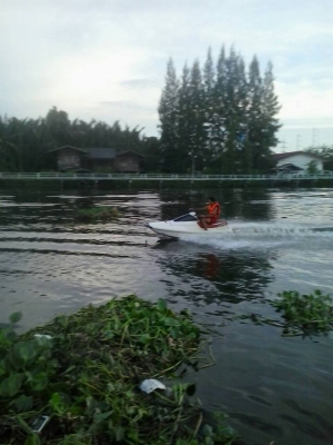 ขายเจ็ทสกี ยามาฮ่า550 เก่าญี่ปุ่น ใส่แบตวิ่งได้เลย