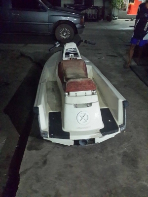 ขายเจ็ทสกี ยามาฮ่า550 เก่าญี่ปุ่น ใส่แบตวิ่งได้เลย