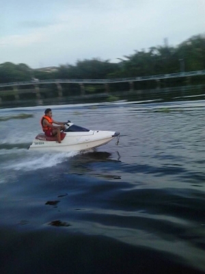 ขายเจ็ทสกี ยามาฮ่า550 เก่าญี่ปุ่น ใส่แบตวิ่งได้เลย