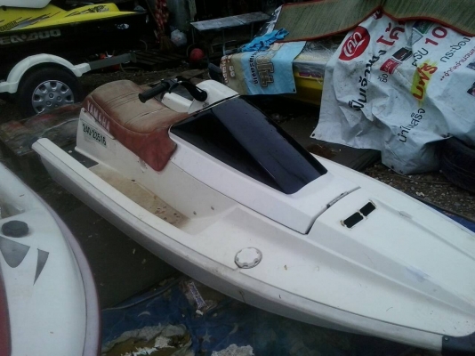 ขายเจ็ทสกี ยามาฮ่า550 เก่าญี่ปุ่น ใส่แบตวิ่งได้เลย